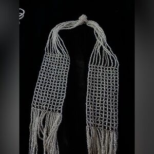 Woman’s strand necklace silver color